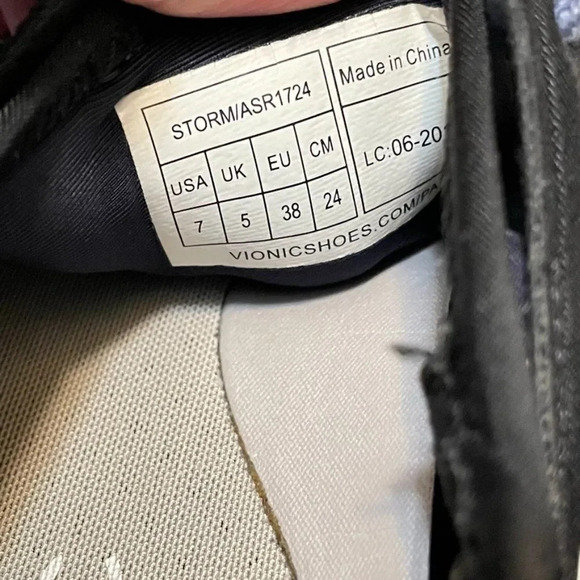 Vionic Storm Navy Sneaker Women's SZ 7‎ - Picture 7 of 7